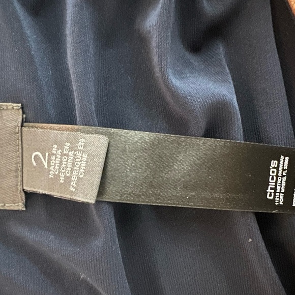 Chico's Women's Color Block Polyester Rayon Dolman Sleeve Top Size 2 (L-12) - Picture 4 of 4